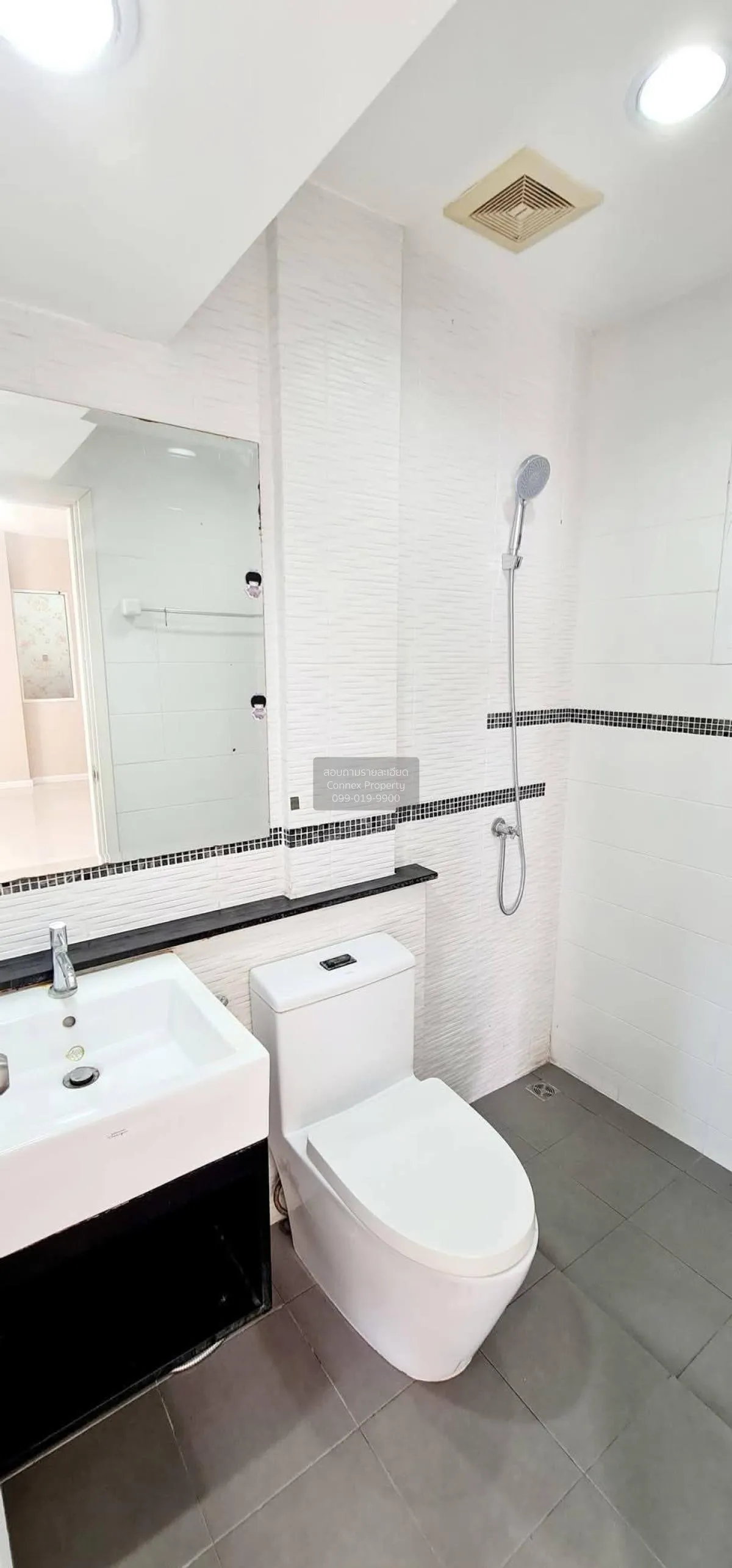 ขายบ้านวิรัลพัชร เอ็กซ์คลูซีฟ เฉลิมพระเกียรติฯ ซอย 8 ชั้นสูง ห้อง