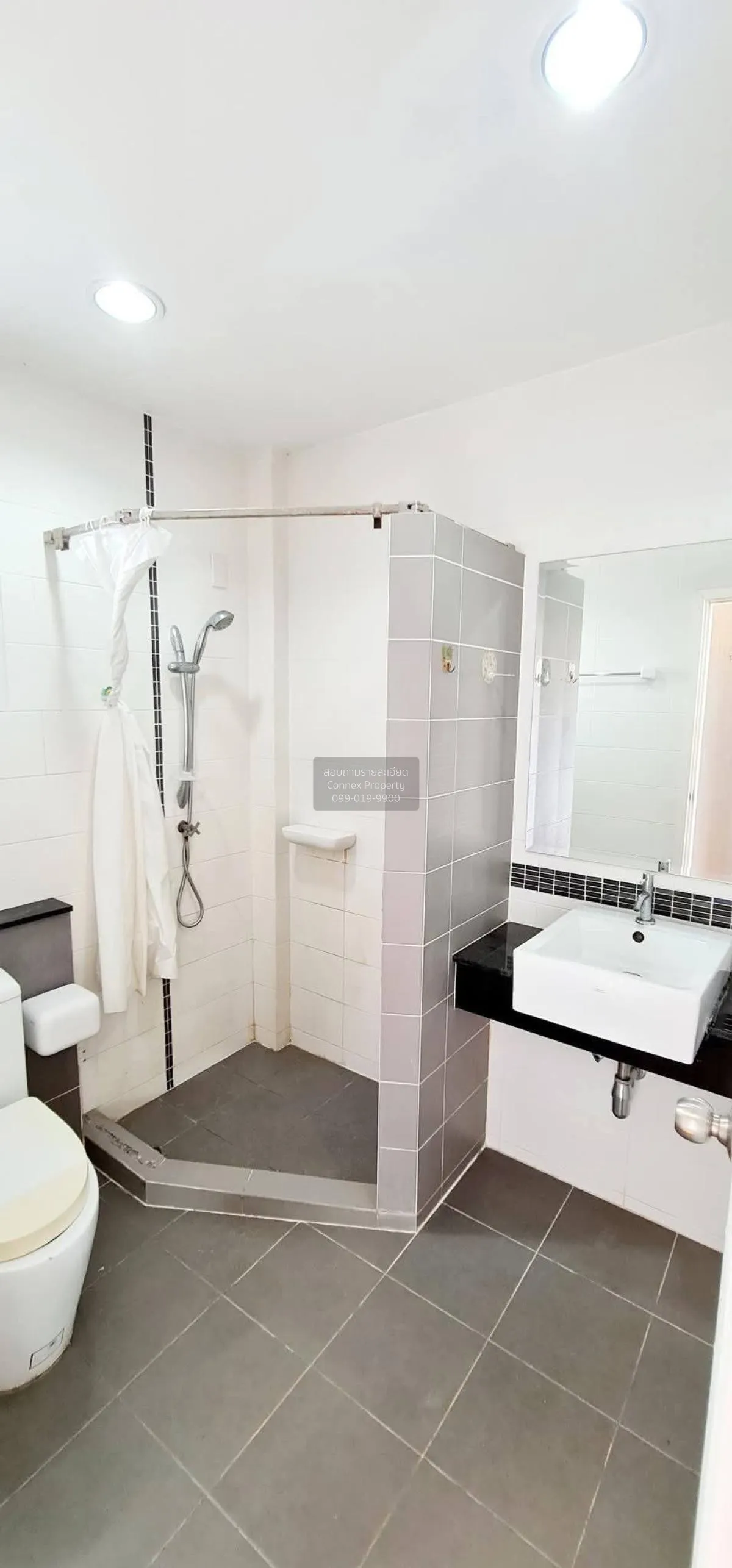 ขายบ้านวิรัลพัชร เอ็กซ์คลูซีฟ เฉลิมพระเกียรติฯ ซอย 8 ชั้นสูง ห้อง