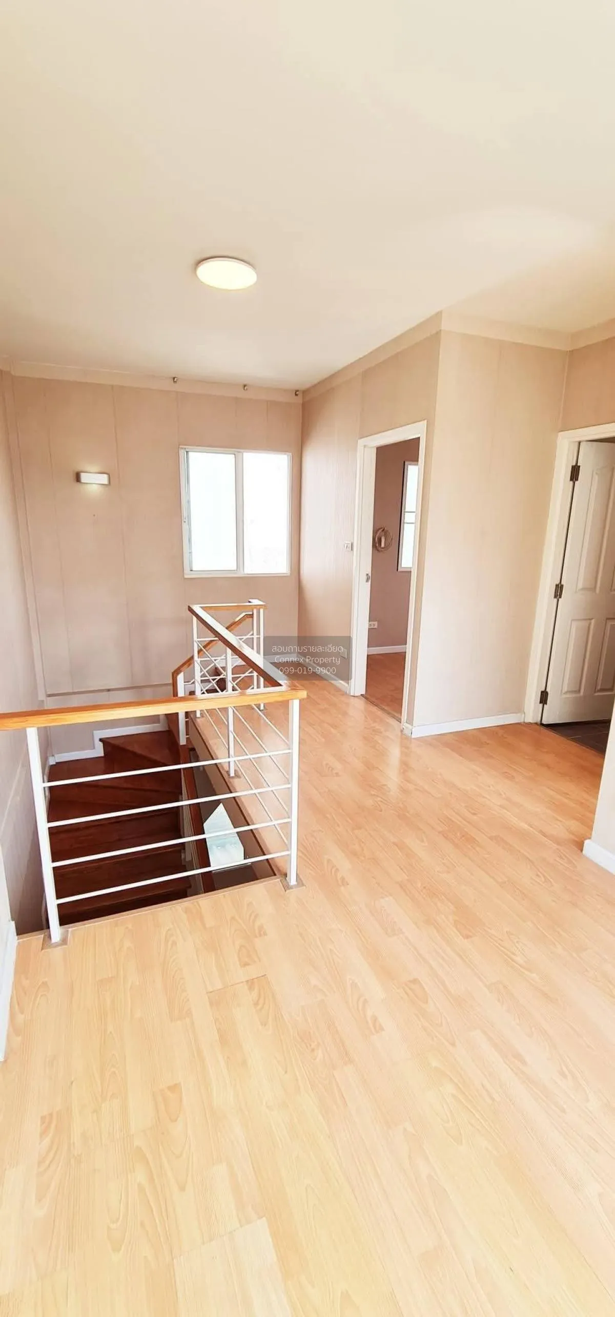 ขายบ้านวิรัลพัชร เอ็กซ์คลูซีฟ เฉลิมพระเกียรติฯ ซอย 8 ชั้นสูง ห้อง