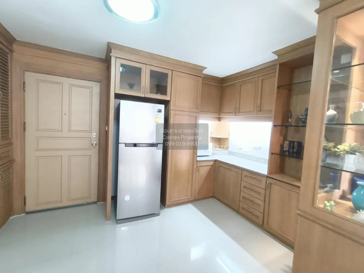 For Rent Condo , Ratchada City Condo , corner unit , MRT-Huai Khw 3