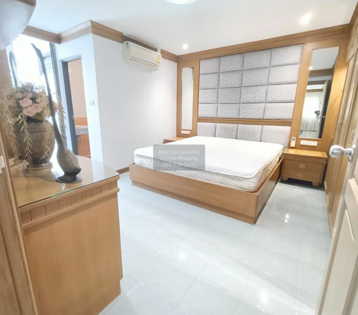 For Rent Condo , Ratchada City Condo , corner unit , MRT-Huai Khw