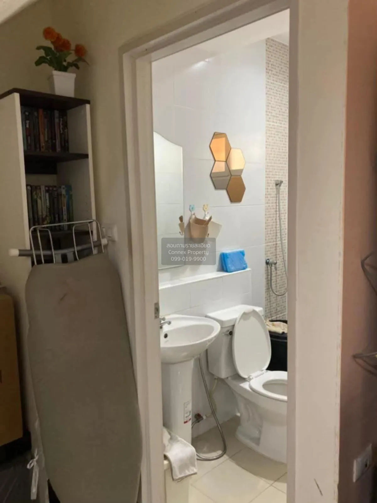 For Sale Townhouse/Townhome  , I Leaf Town Pracha Uthit 90 , Ban 