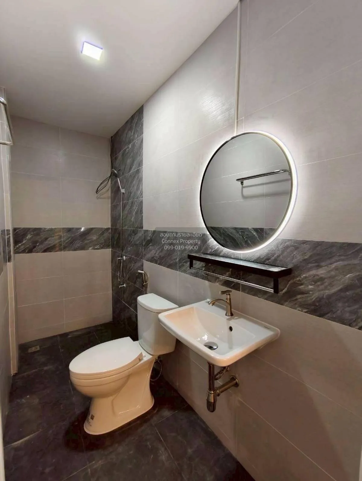 ขายทาวน์เฮ้าส์/ทาวน์โฮม  บ้านสมชายพัฒนา รีโนเวทใหม่ บางกรวย บางกร