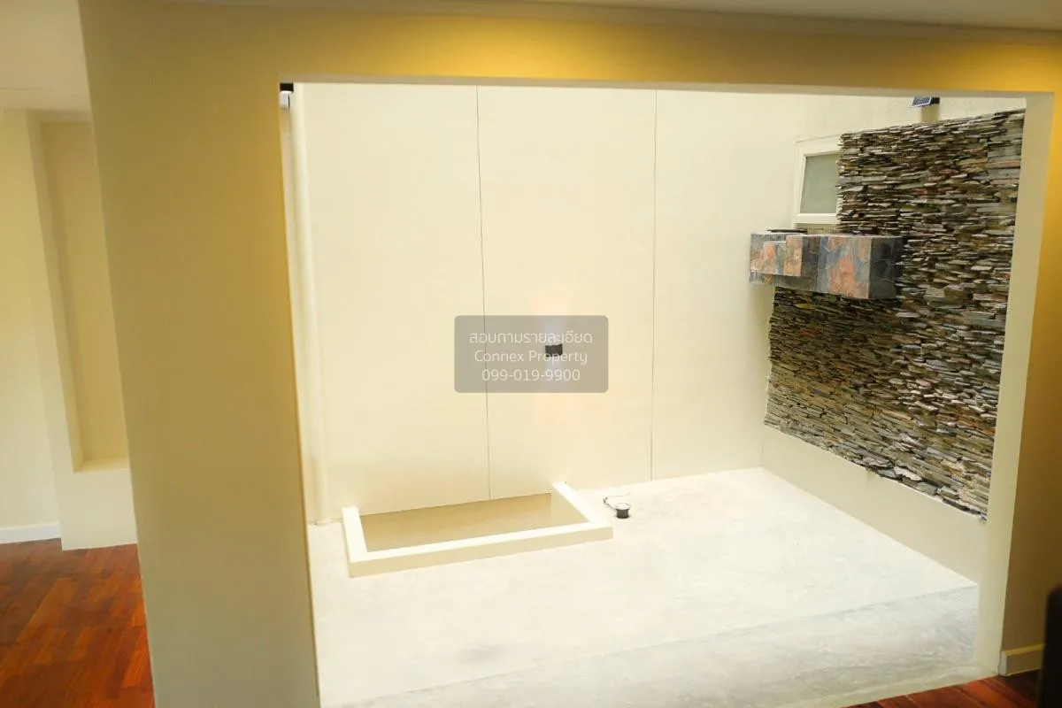 For Sale townhome, Lad Phrao 35 , newly renovated , Chankasem , C