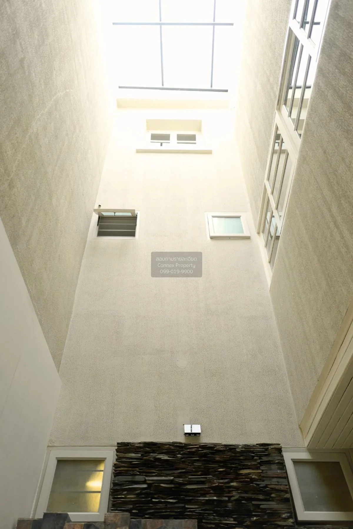 For Sale townhome, Lad Phrao 35 , newly renovated , Chankasem , C