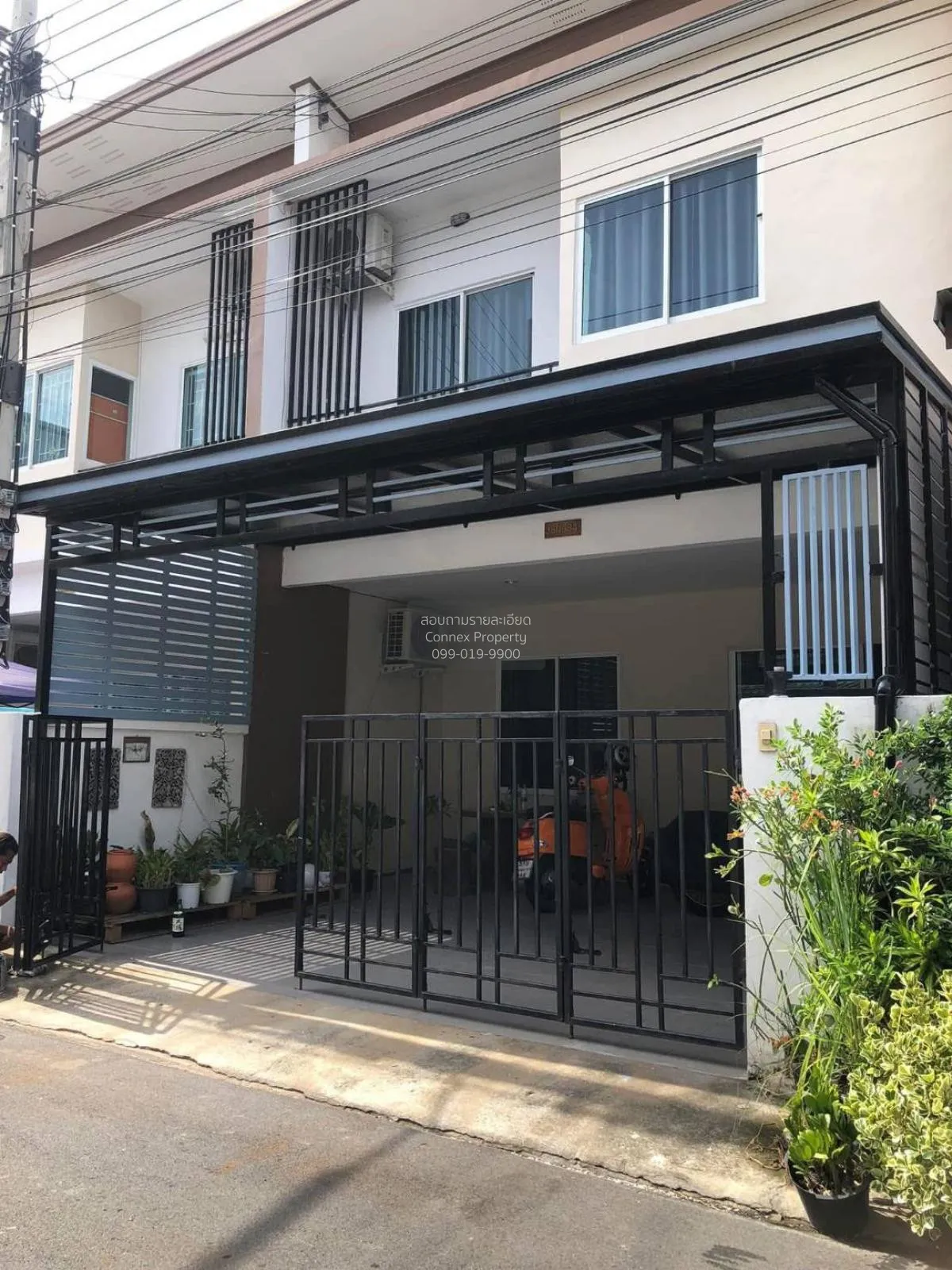 ขายทาวน์เฮ้าส์/ทาวน์โฮม  เค.ซี. คลัสเตอร์ รามอินทรา - ซาฟารี สามว 1