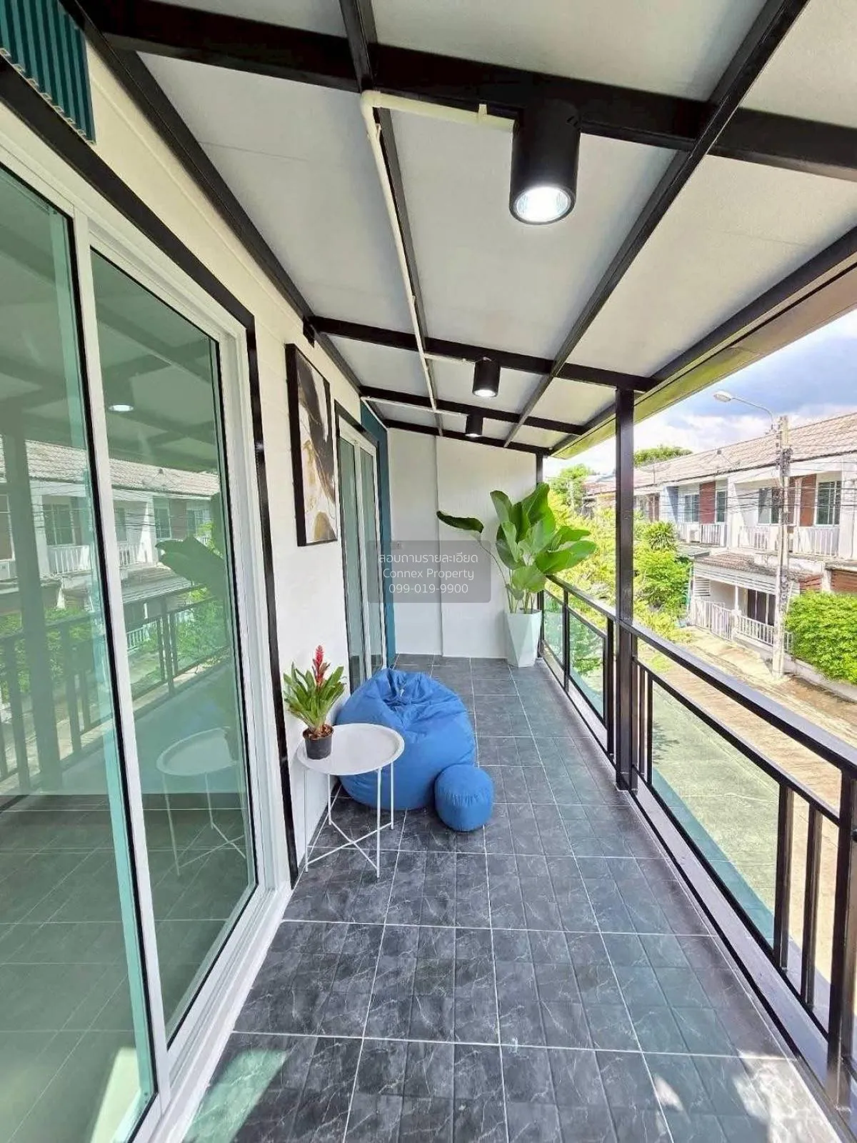 ขายทาวน์เฮ้าส์/ทาวน์โฮม  อารียา เดอะคัลเลอร์ ติวานนท์ รีโนเวทใหม่