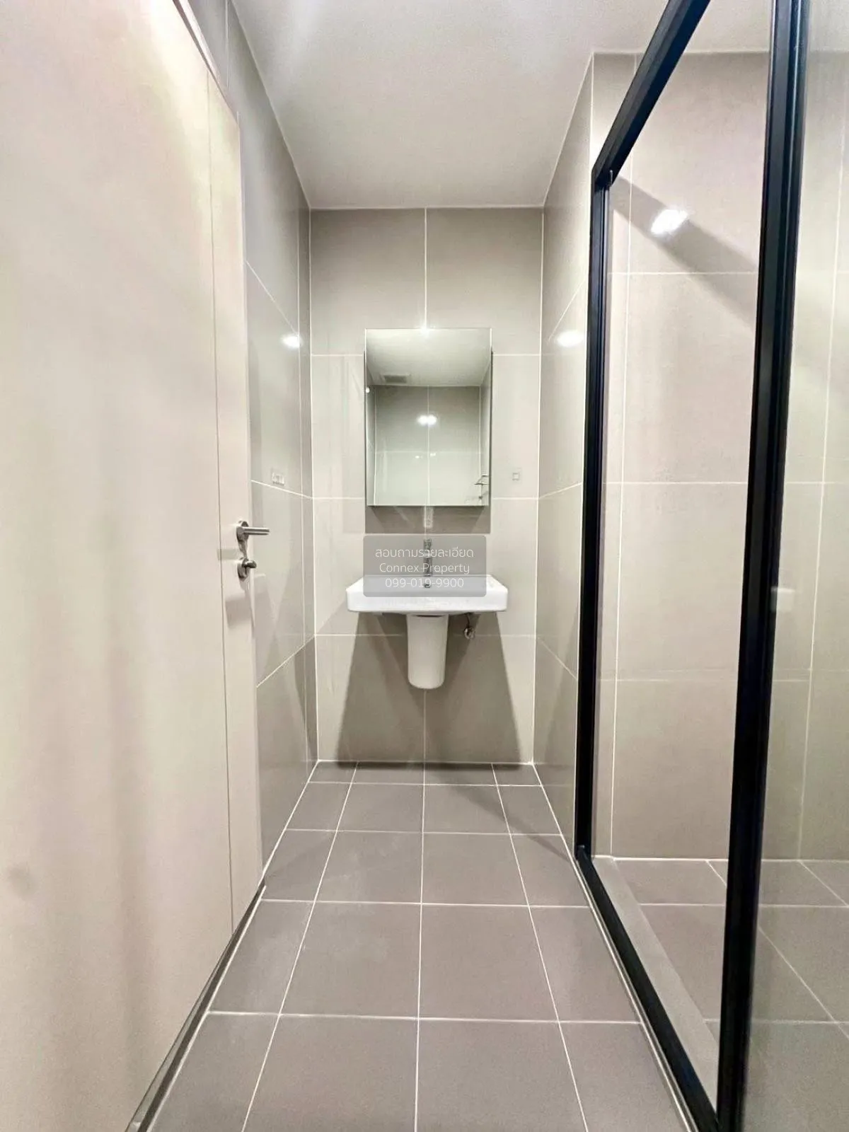 เช่าคอนโด  เดอะ เบส เพชรบุรี - ทองหล่อ MRT-เพชรบุรี บางกะปิ เขต ห