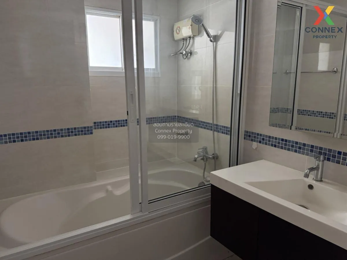 FOR SALE condo , Life @ Sukhumvit 65 , BTS-Ekkamai , Phra Khanong