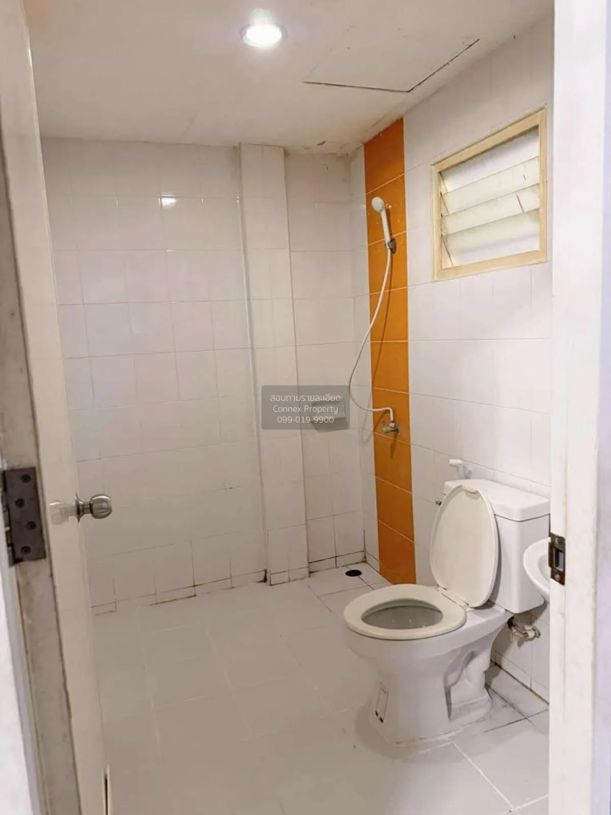 For Sale Townhouse/Townhome  , Wisetsuknakron 5 , Phanthai Norasi