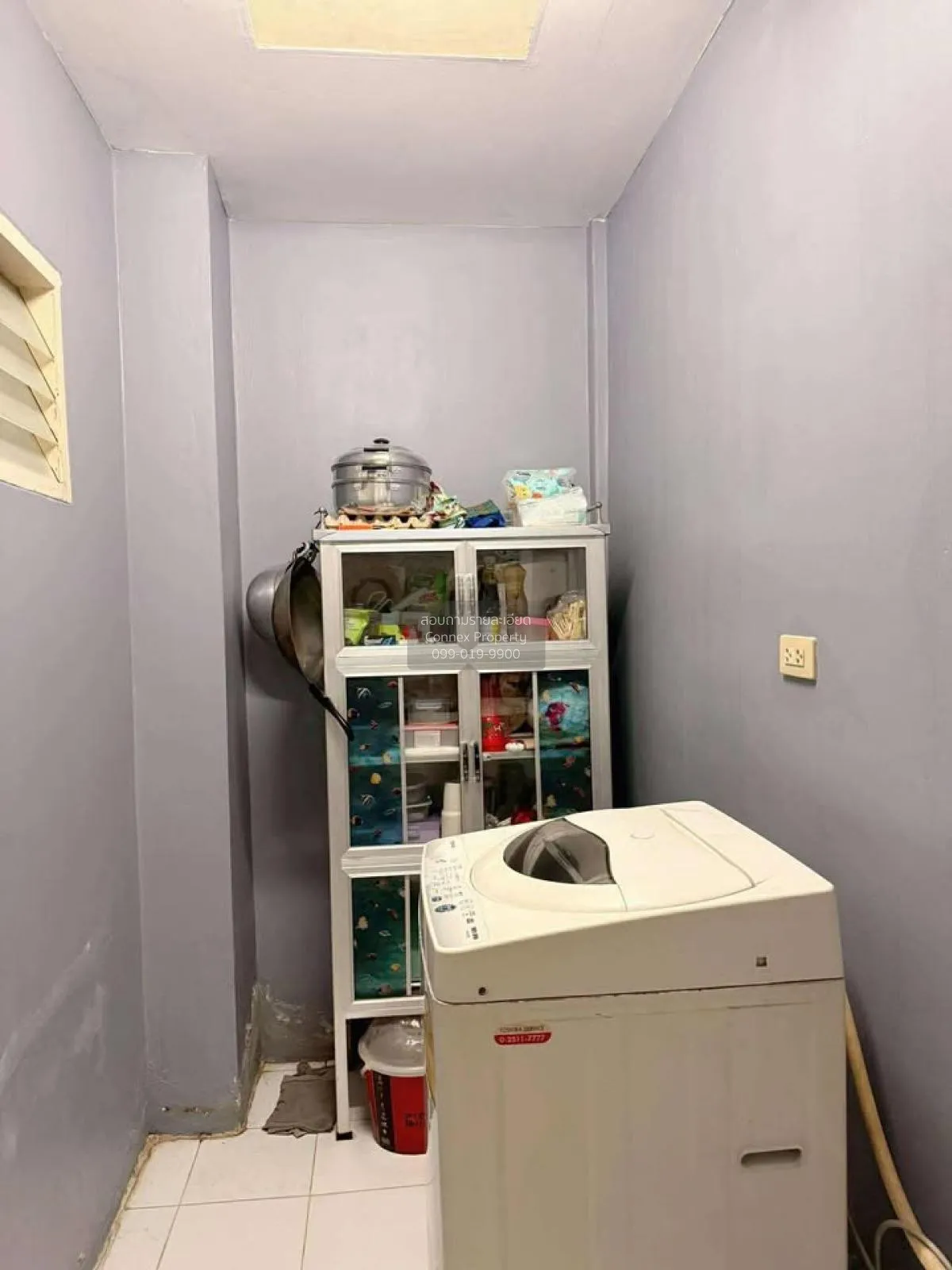 For Sale Townhouse/Townhome  , Wisetsuknakron 5 , Phanthai Norasi