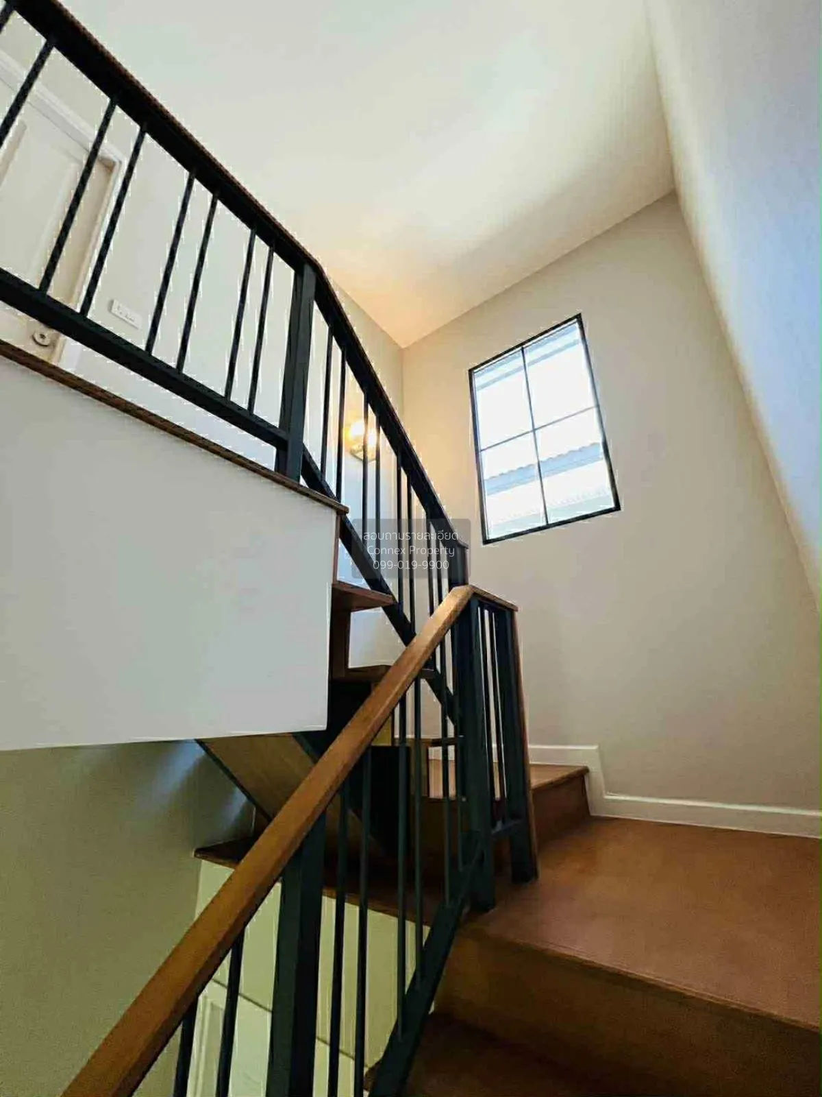 For Sale House , Passorn Chaengwattana-Chaiyapruek , wide frontag