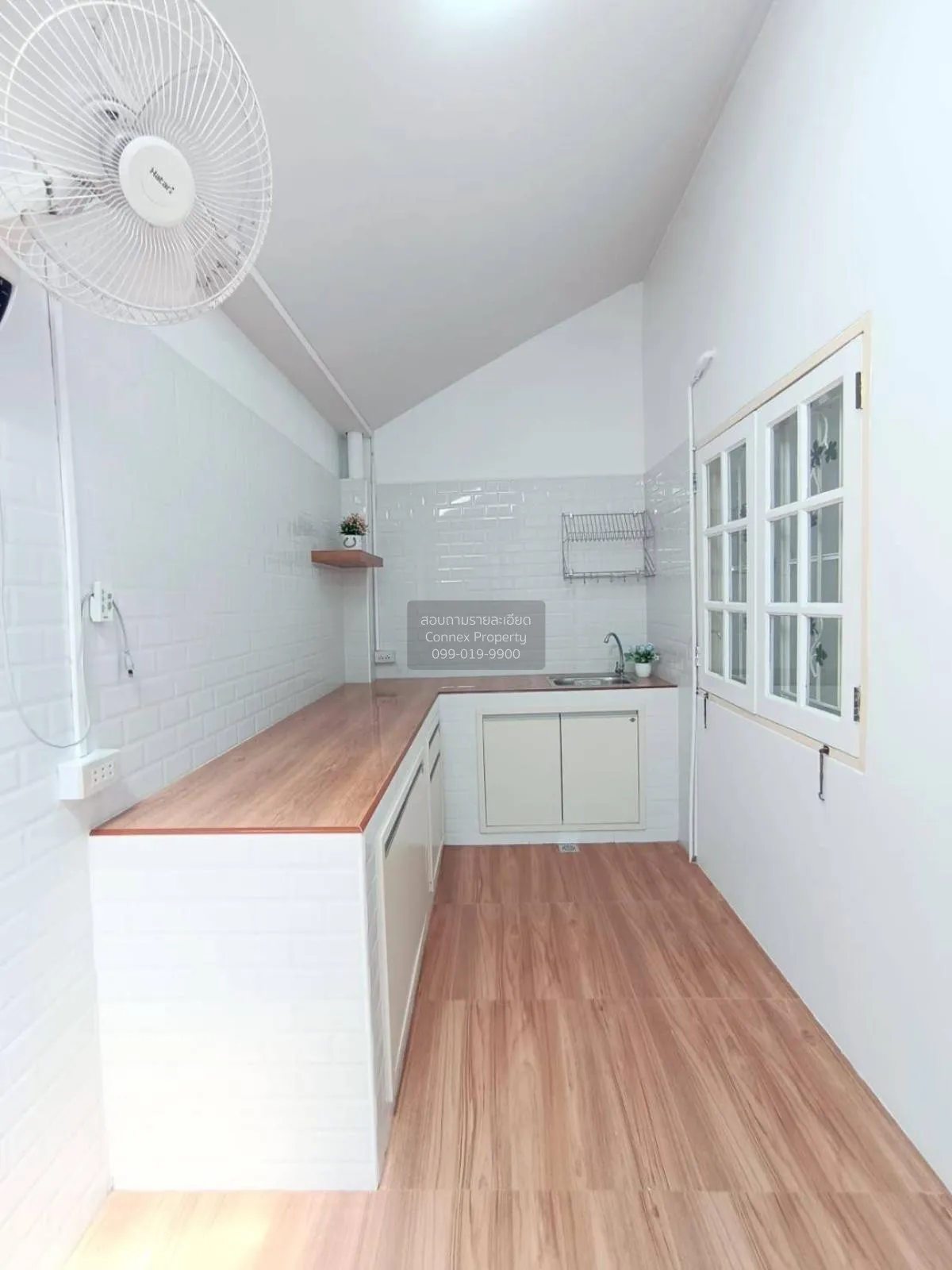 ขายทาวน์เฮ้าส์/ทาวน์โฮม  กมลลักษณ์ 2​ ไทรน้อย ไทรน้อย นนทบุรี CX-