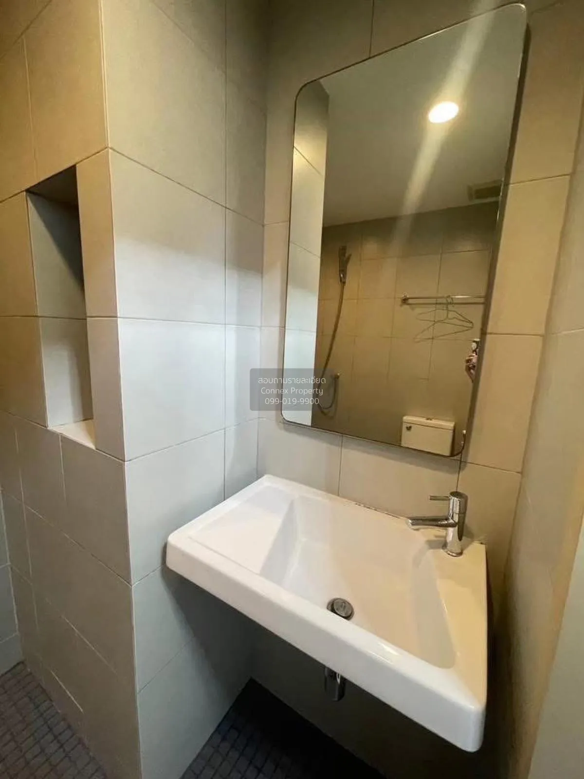 For Sale Condo , Elio Sukhumvit 64 , corner unit , BTS-Punnawithi 4