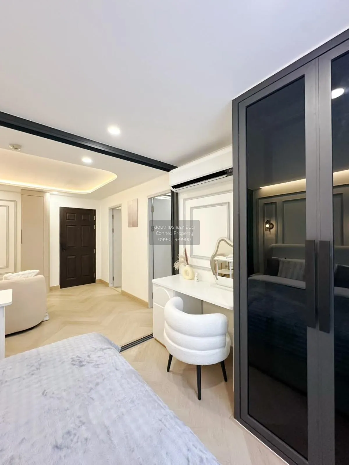 For Sale Condo , The Kris Ratchada 17 , newly renovated , MRT-Sut 4