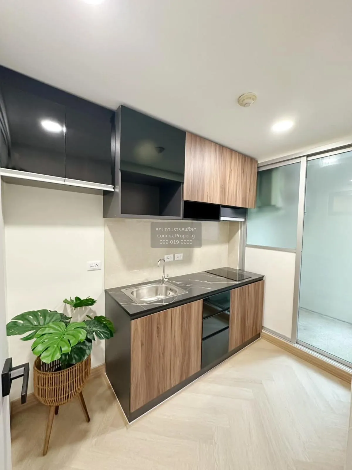 For Sale Condo , The Kris Ratchada 17 , newly renovated , MRT-Sut