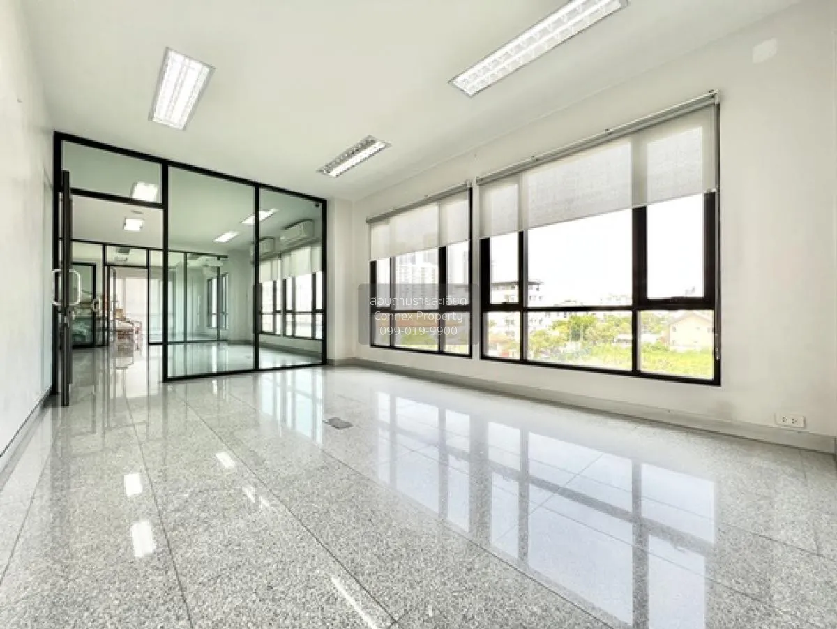 ขายสำนักงาน 4 ชั้น สุขุมวิท 101/1 ใกล้ BTS ปุณณวิถี บางจาก เขตพระ