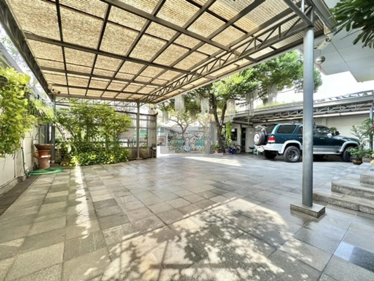 ขายสำนักงาน 4 ชั้น สุขุมวิท 101/1 ใกล้ BTS ปุณณวิถี บางจาก เขตพระ