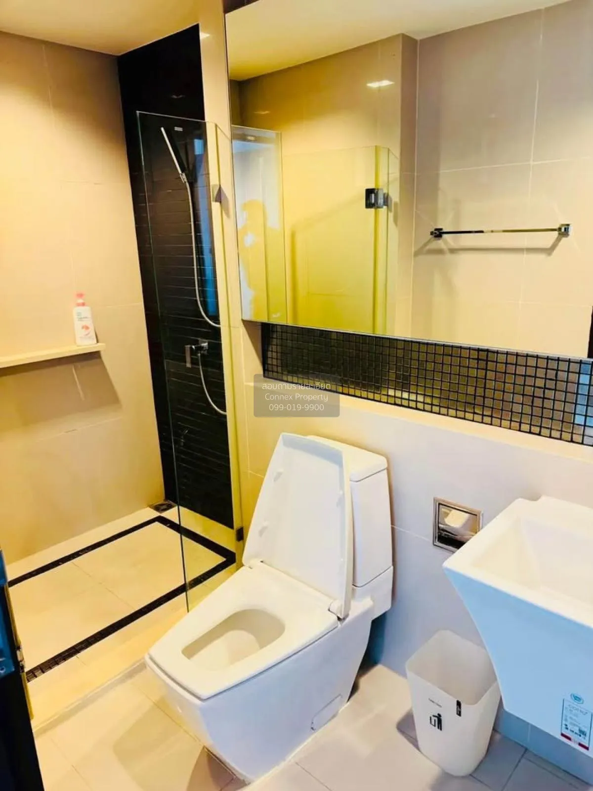 เช่าคอนโด  ริทึ่ม สาทร BTS-สะพานตากสิน ทุ่งมหาเมฆ เขต สาทร กรุงเท