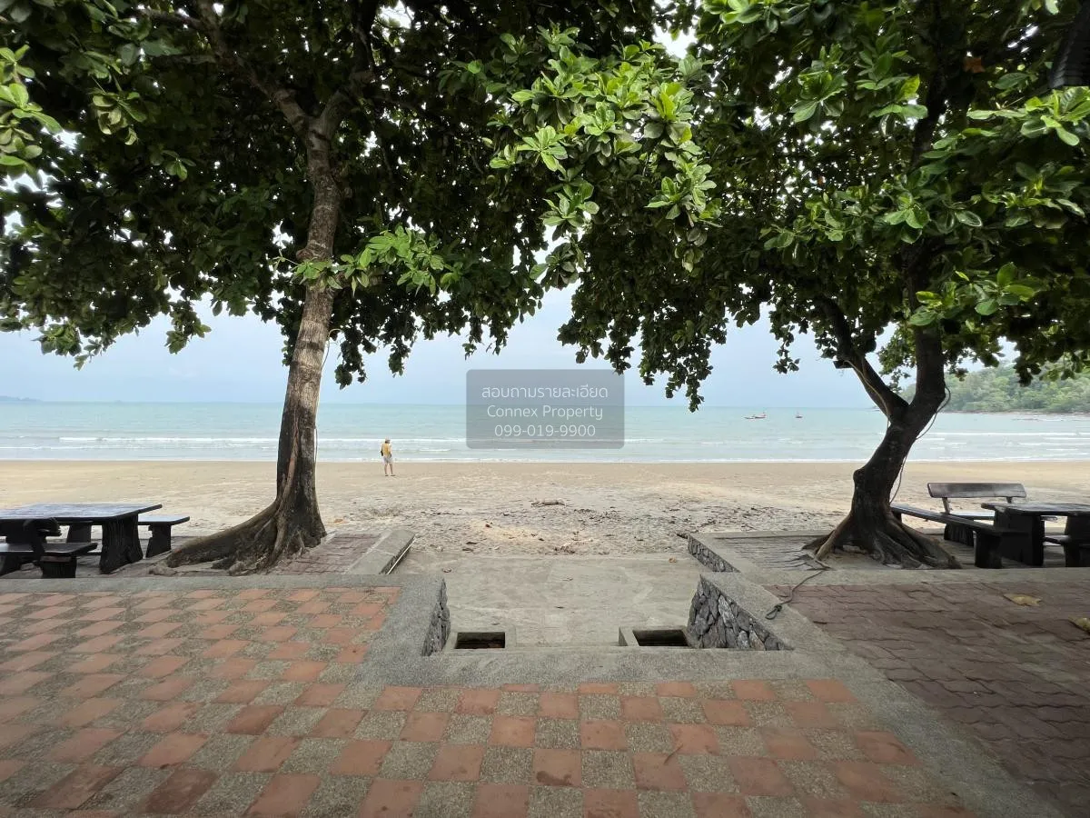 For Sale land with resort business, nice view , wide frontage , C 2