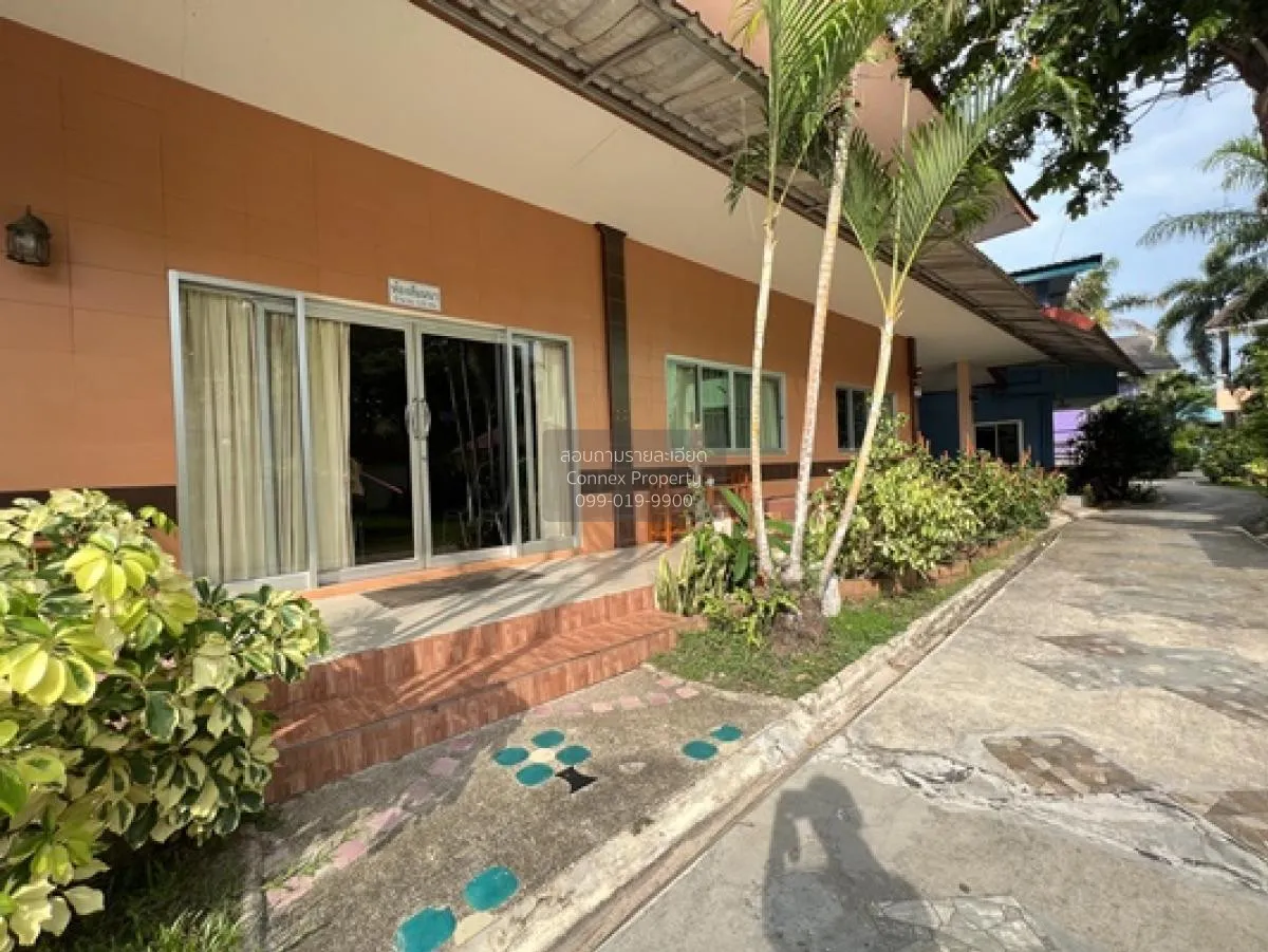 For Sale land with resort business, nice view , wide frontage , C