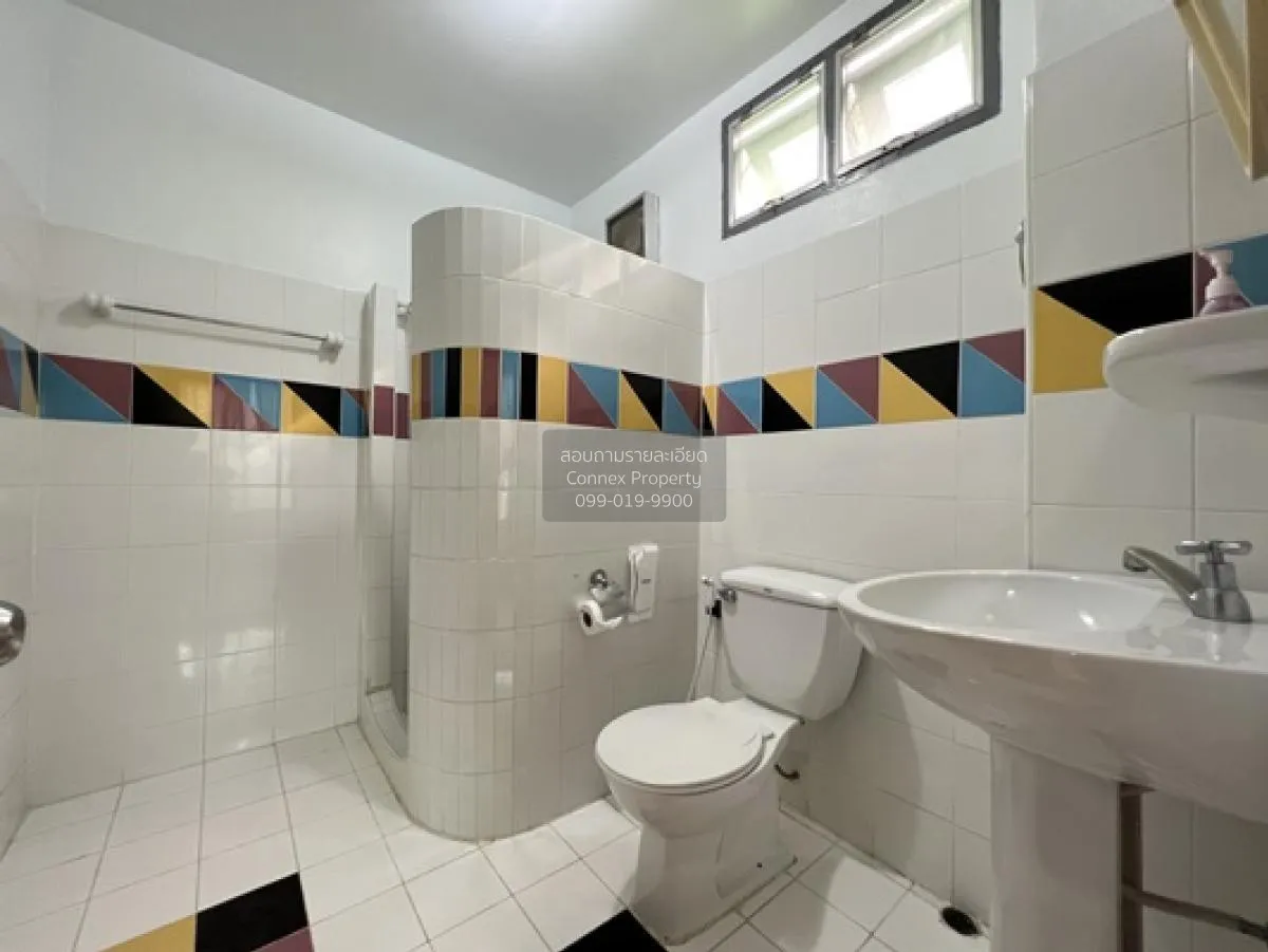 For Sale land with resort business, nice view , wide frontage , C