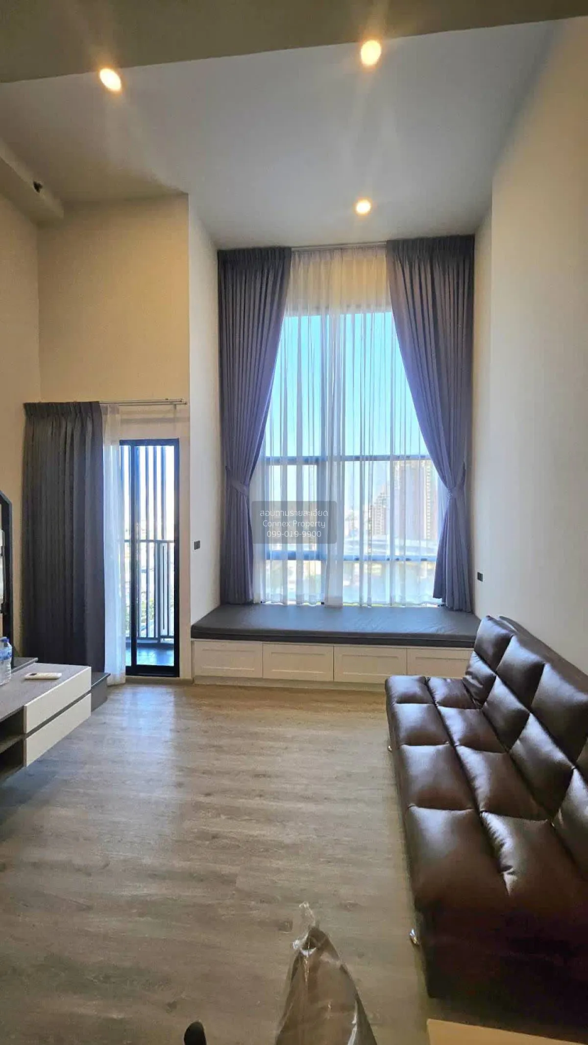 ขายคอนโด  ออริจิ้น ปลั๊ก แอนด์ เพลย์ สิรินธร สเตชั่น ดูเพล็กซ์ วิ 3