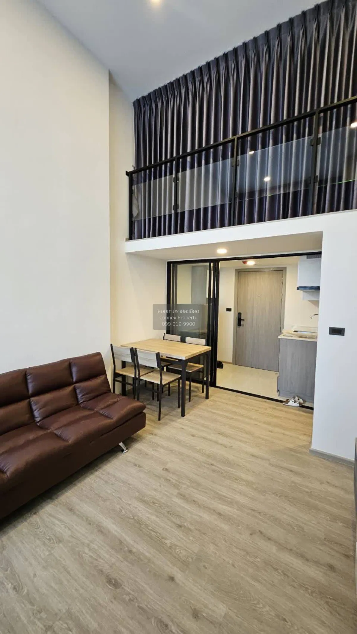 ขายคอนโด  ออริจิ้น ปลั๊ก แอนด์ เพลย์ สิรินธร สเตชั่น ดูเพล็กซ์ วิ 4