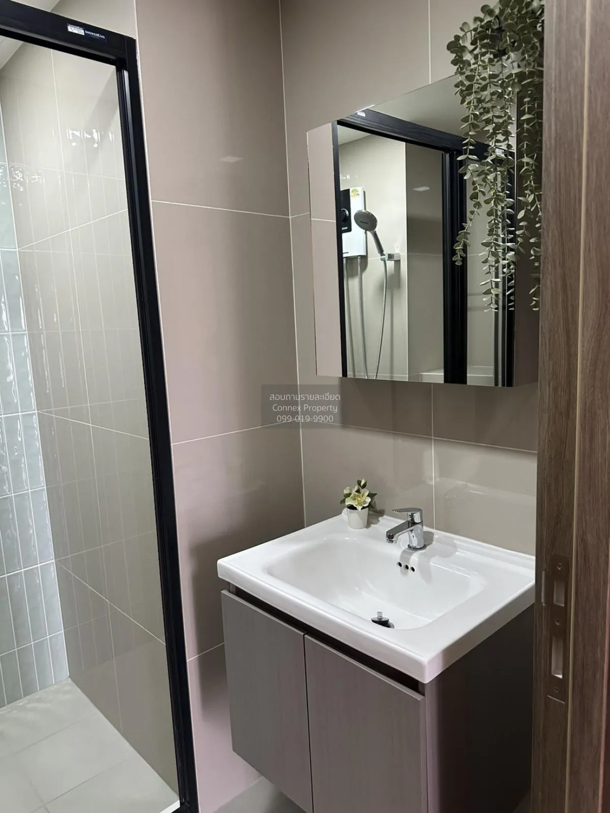 เช่าคอนโด  เดอะ มูฟ ประดิพัทธ์ BTS-สะพานควาย สามเสนใน เขต พญาไท ก