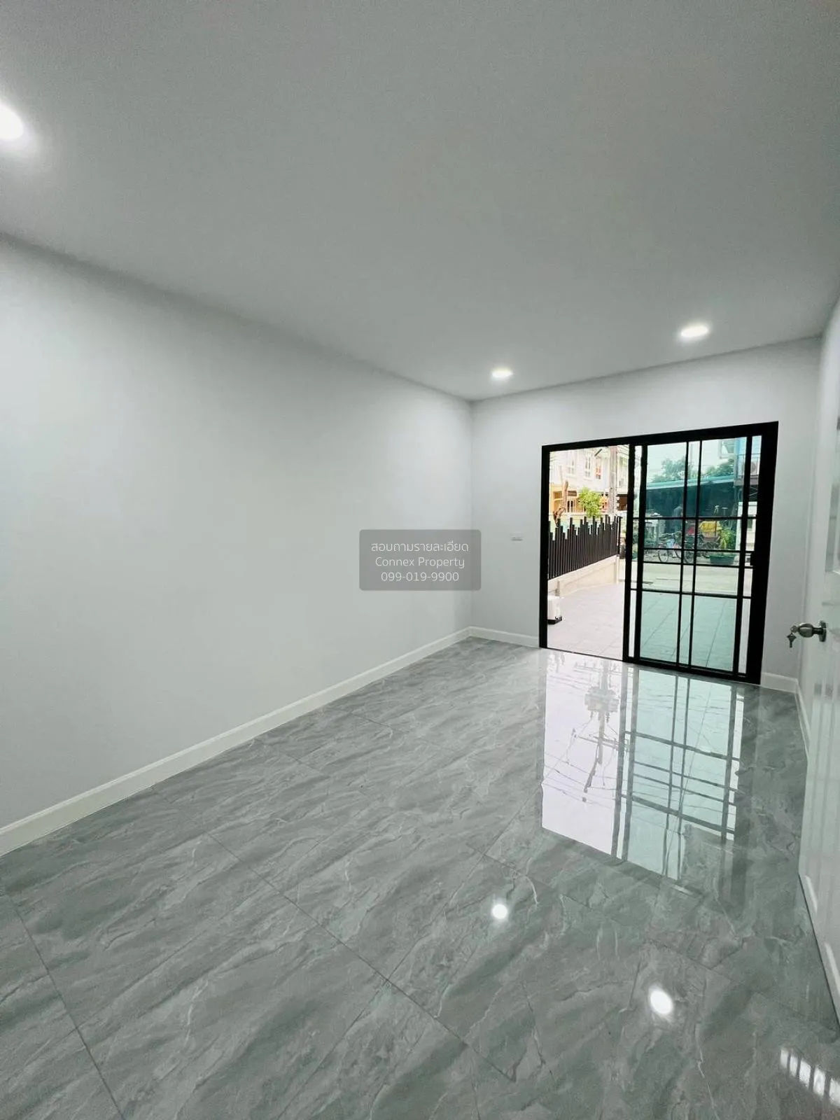 ขายทาวน์เฮ้าส์/ทาวน์โฮม  บ้านพฤกษา 12 รังสิต-คลอง 3 ห้องมุม รีโนเ