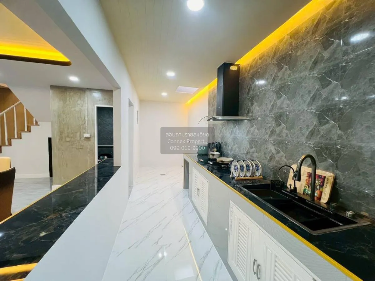 ขายทาวน์เฮ้าส์/ทาวน์โฮม  บ้านพฤกษา 12 รังสิต-คลอง 3 ห้องมุม รีโนเ