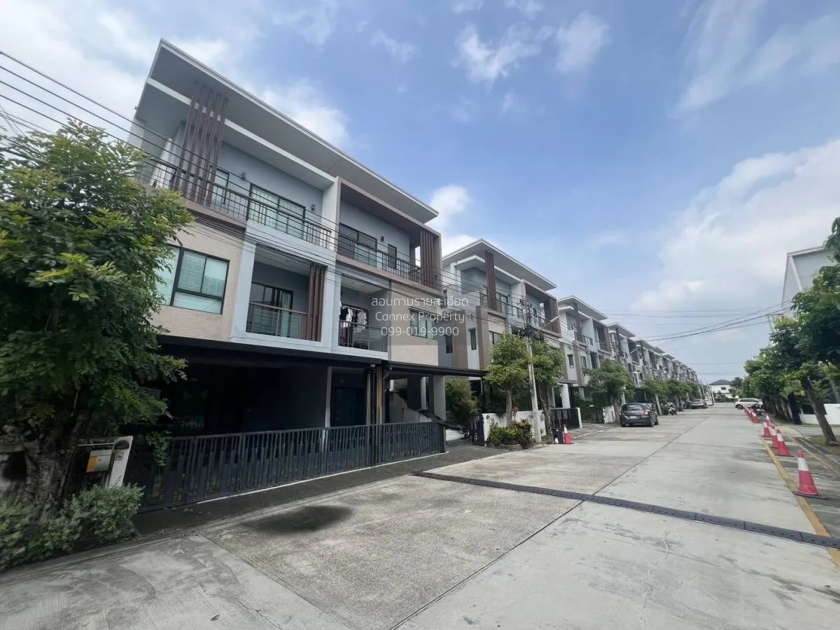 For Sale Townhouse/Townhome  , Thana Cluster Westgate , MRT-Khong 4