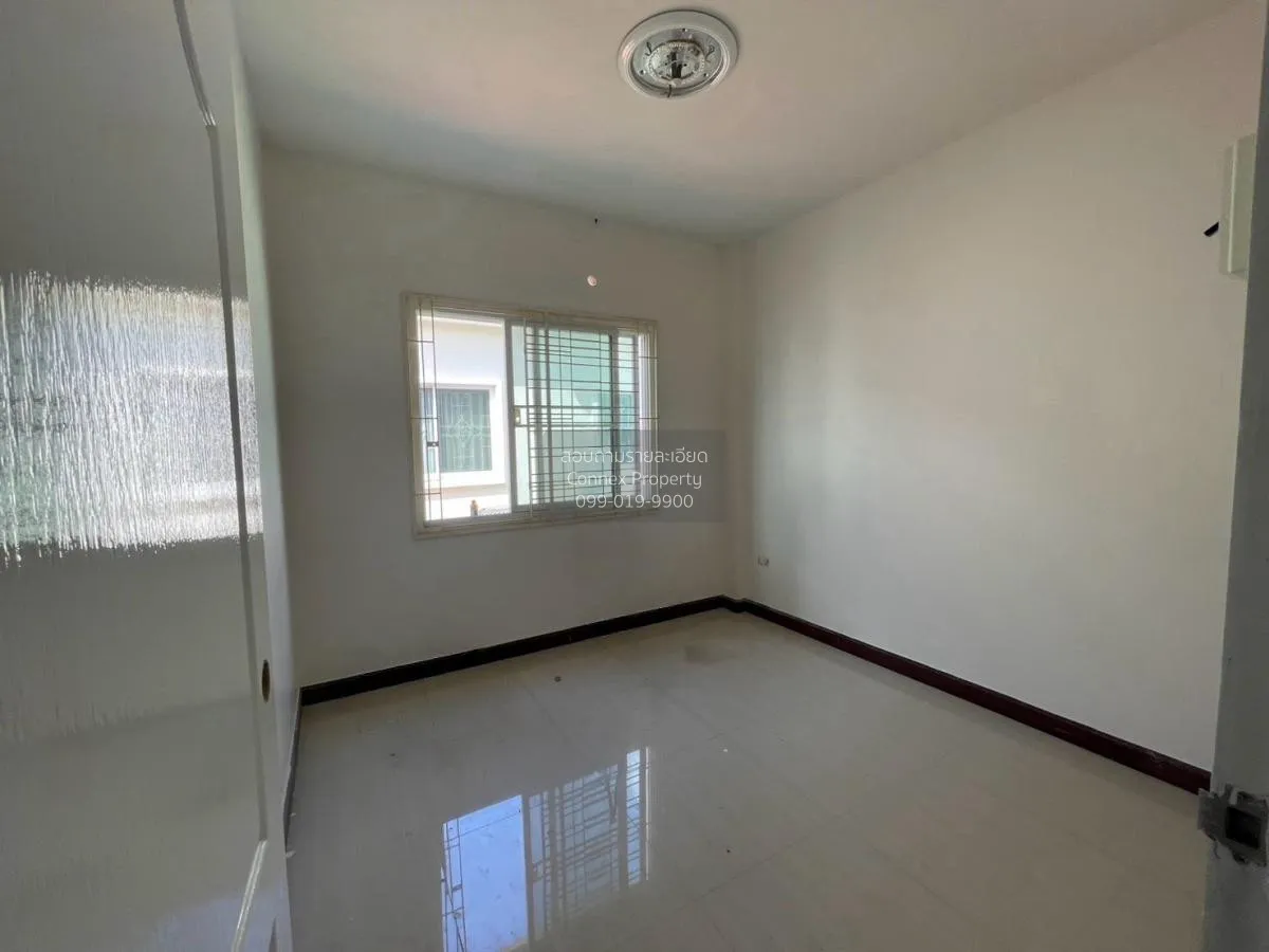 For Sale Townhouse/Townhome  , Nakornthong President , Phraek Sa 
