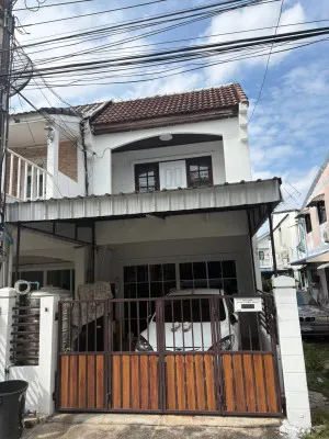 For Sale Townhouse/Townhome  , Sinthorn Happyland , Khlong Chan , Bang Kapi , Bangkok , CX-135970