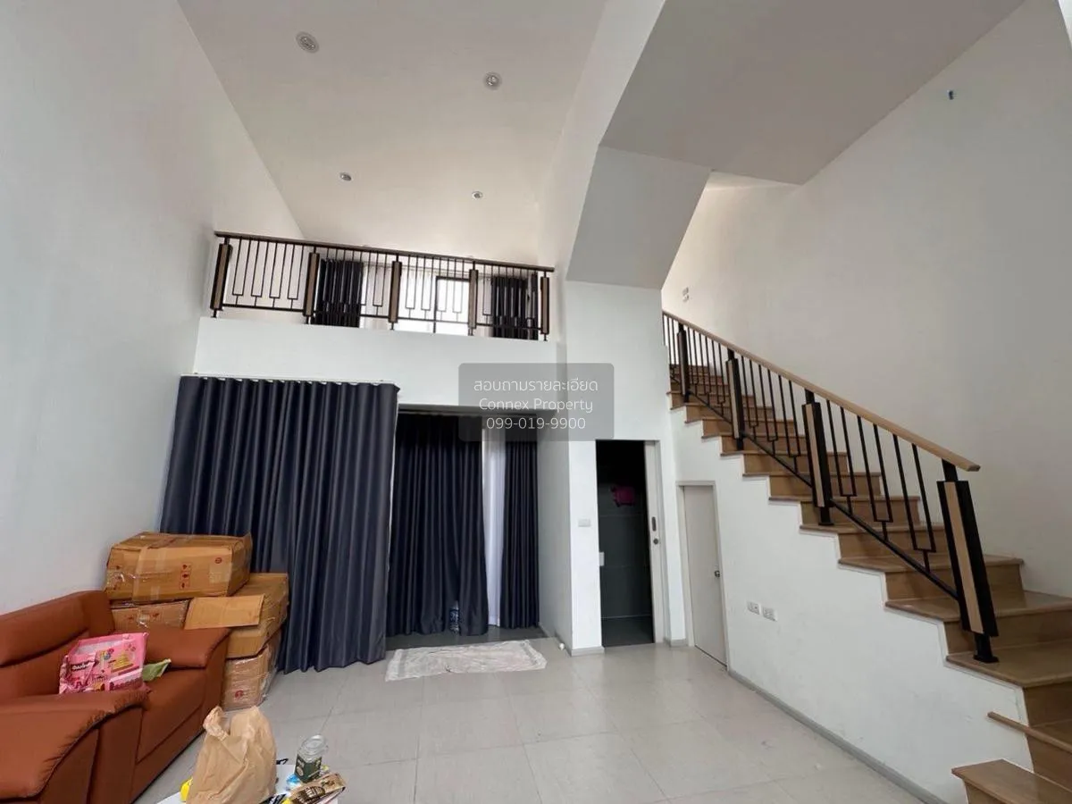 ขายทาวน์เฮ้าส์/ทาวน์โฮม  เอสทารา เฮเว่น พัฒนาการ 20 สวนหลวง เขต ส 3