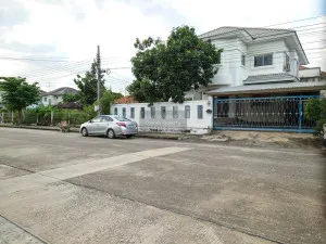 For Sale House , Place & Park Prachauthit 90 , Na Kluea , Phra Samut Chedi , Samut Prakarn , CX-136013