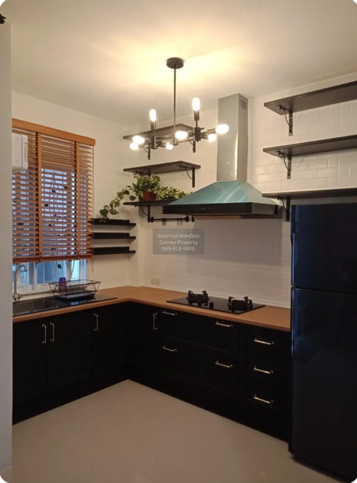 For Rent Townhouse/Townhome  , The Exclusive Wongwaen-Ramintra ,  3