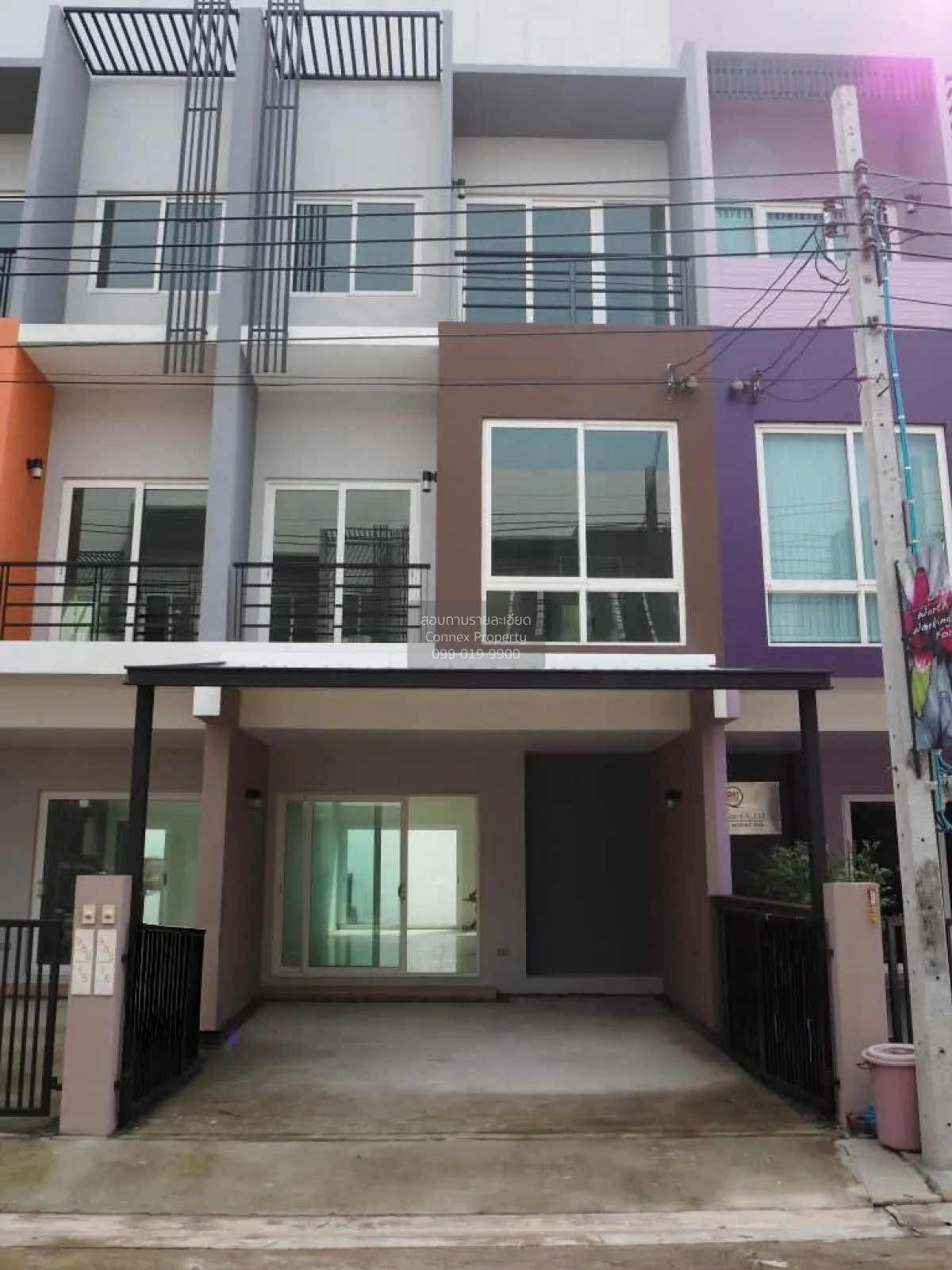 เช่าทาวน์เฮ้าส์/ทาวน์โฮม  กรีนิช รามอินทรา หน้ากว้าง คันนายาว เขต 1