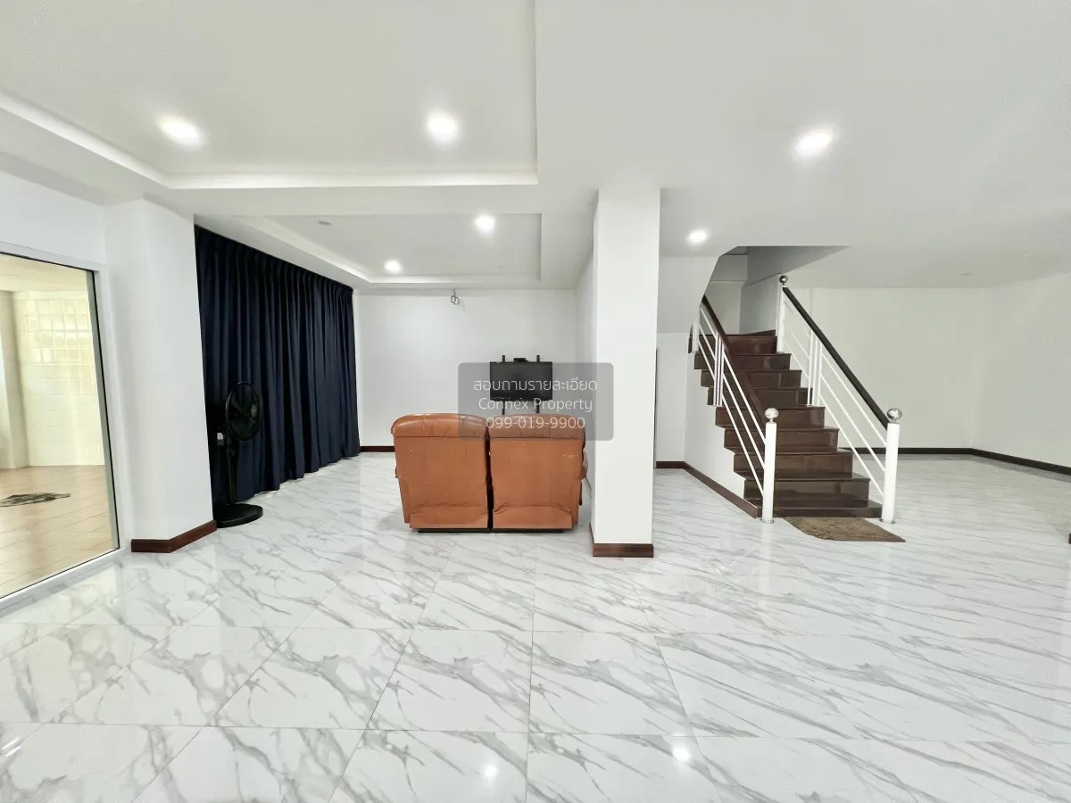 For Rent Townhouse/Townhome  , Moobaan Sena Villa 84 , newly reno