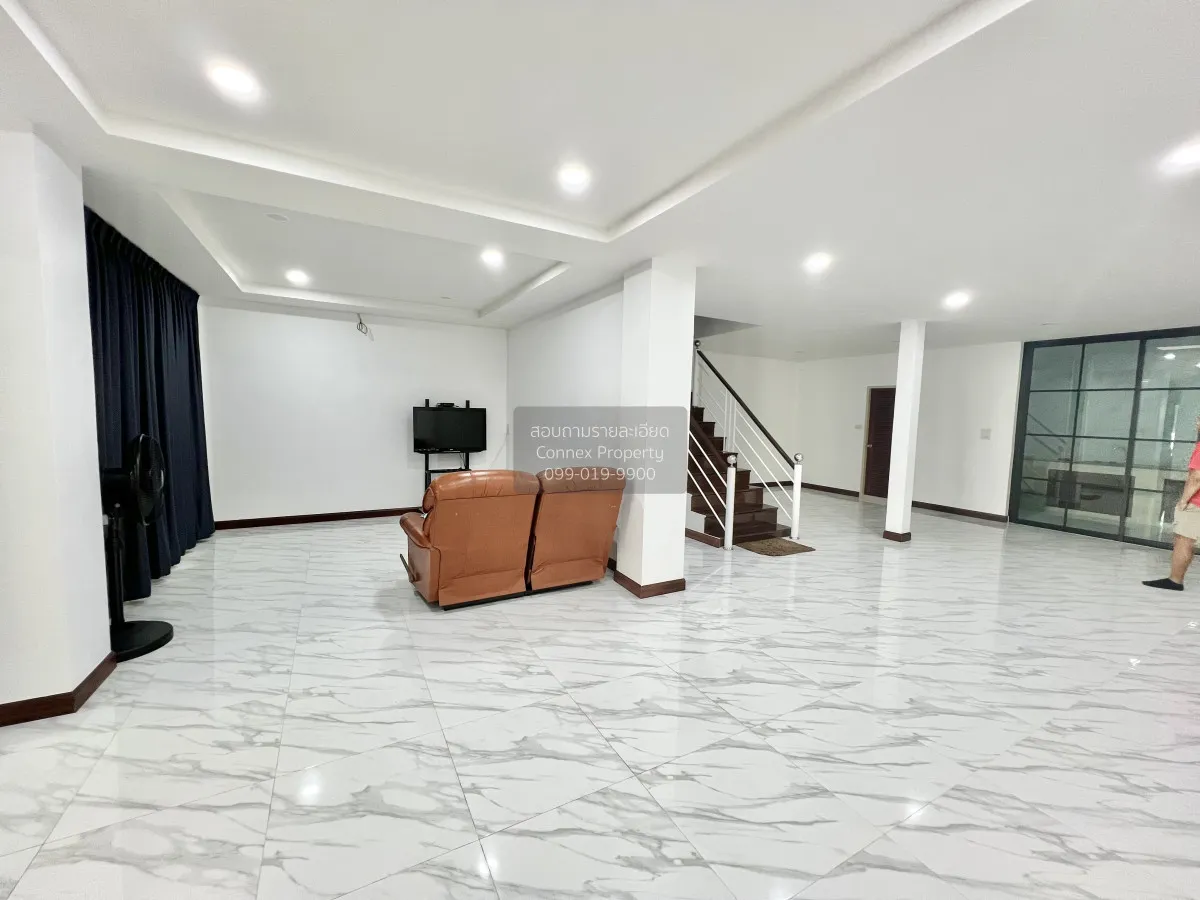 For Rent Townhouse/Townhome  , Moobaan Sena Villa 84 , newly reno