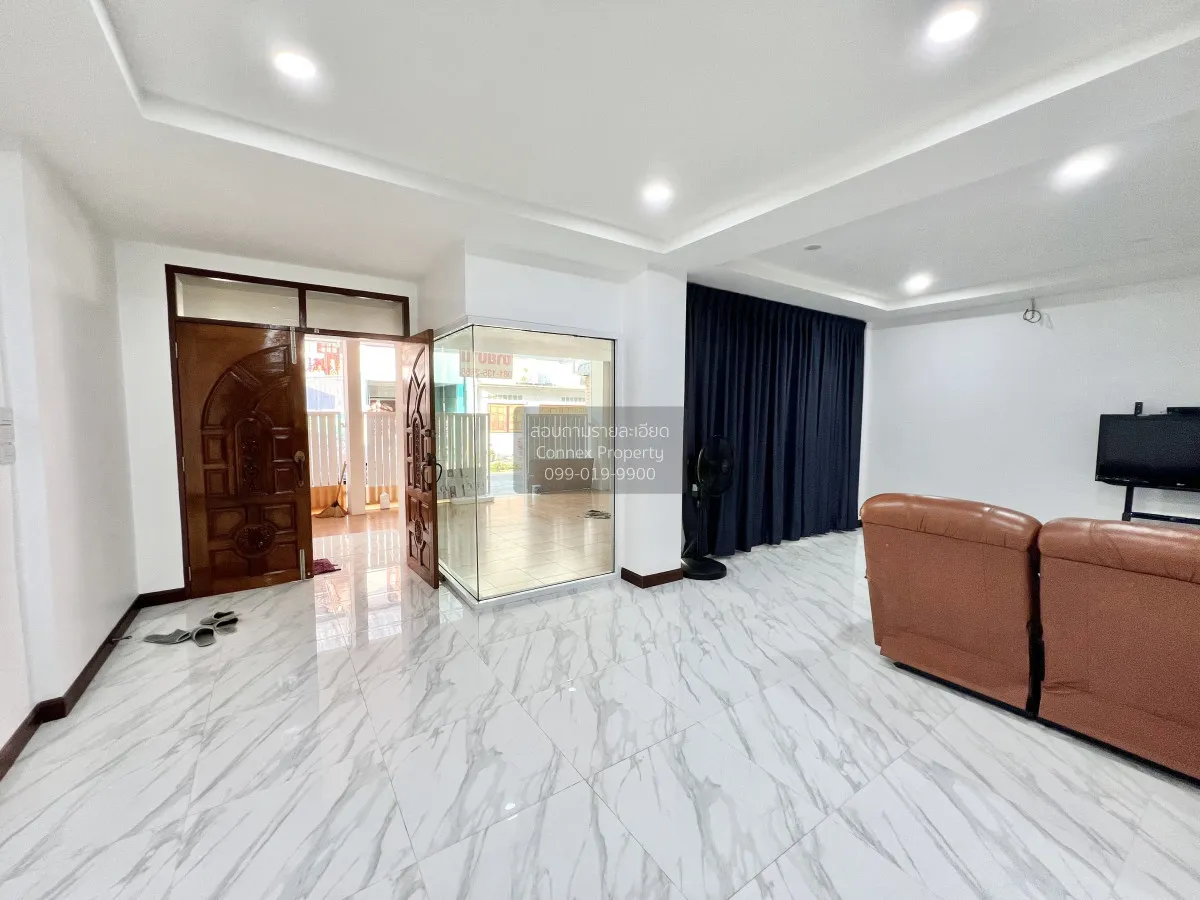 For Rent Townhouse/Townhome  , Moobaan Sena Villa 84 , newly reno