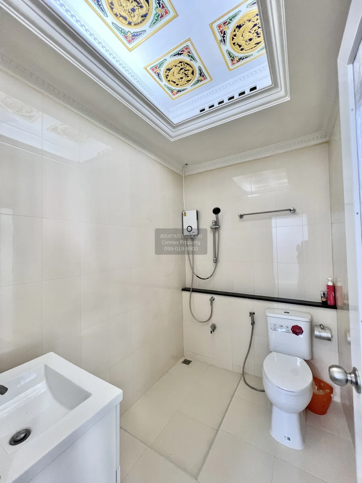 For Rent Townhouse/Townhome  , Moobaan Sena Villa 84 , newly reno