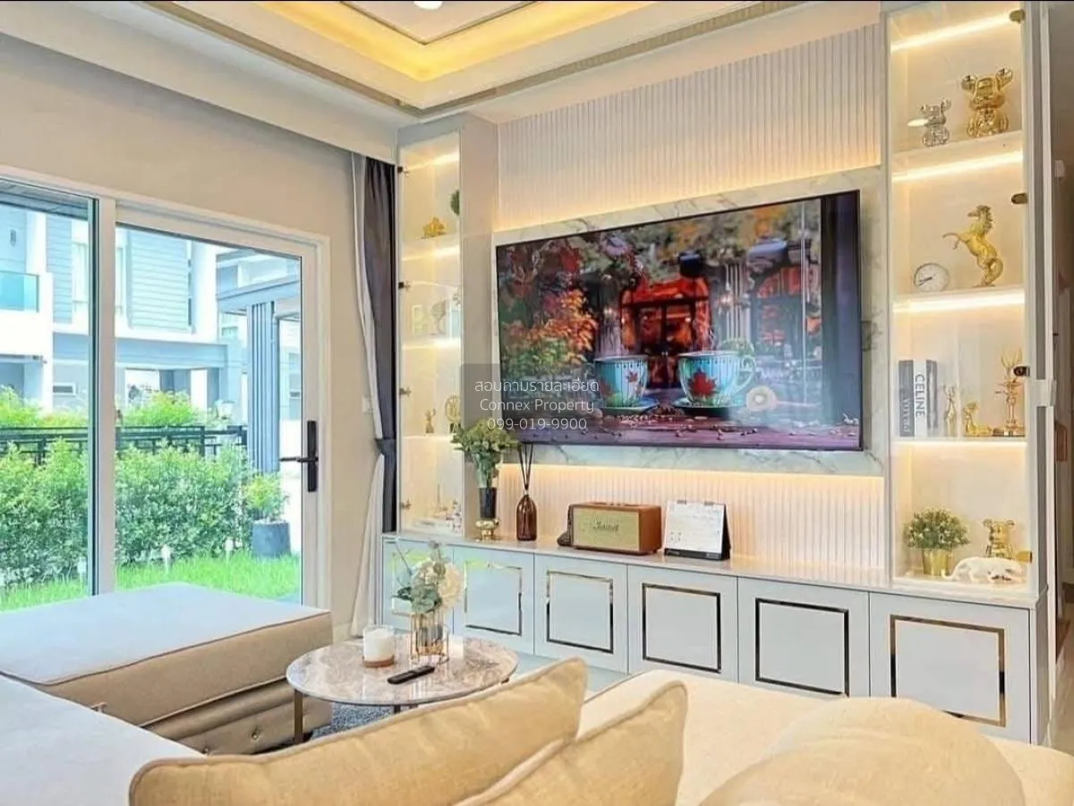 For Sale House , CENTRO Phahol-Vibhavadi 2 , wide frontage , newl 3