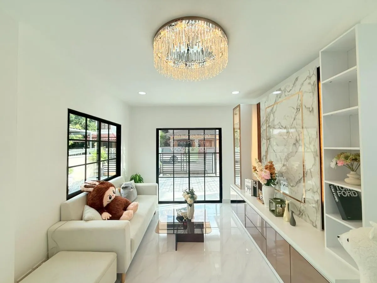 ขายบ้าน  บ้านเค.ซี. กรีนวิลล์ หน้ากว้าง รีโนเวทใหม่ MRT-มีนบุร หน