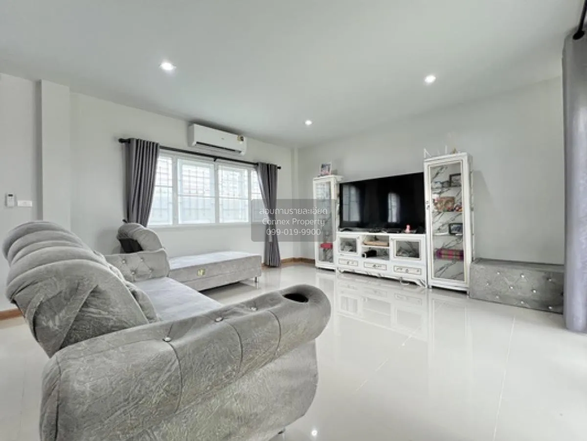 For Sale House , Nanthara Rangsit Klong 8  , wide frontage , Lam 