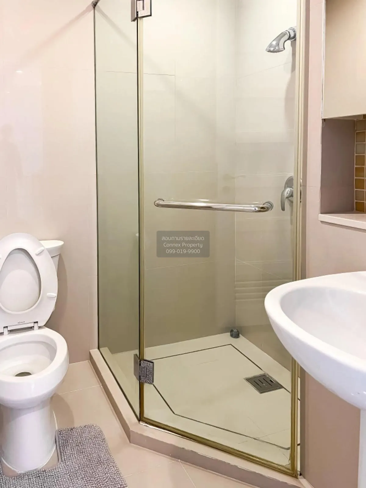 เช่าคอนโด  ออกัสตัน สุขุมวิท 22 BTS-พร้อมพงษ์ คลองตัน เขต คลองเตย