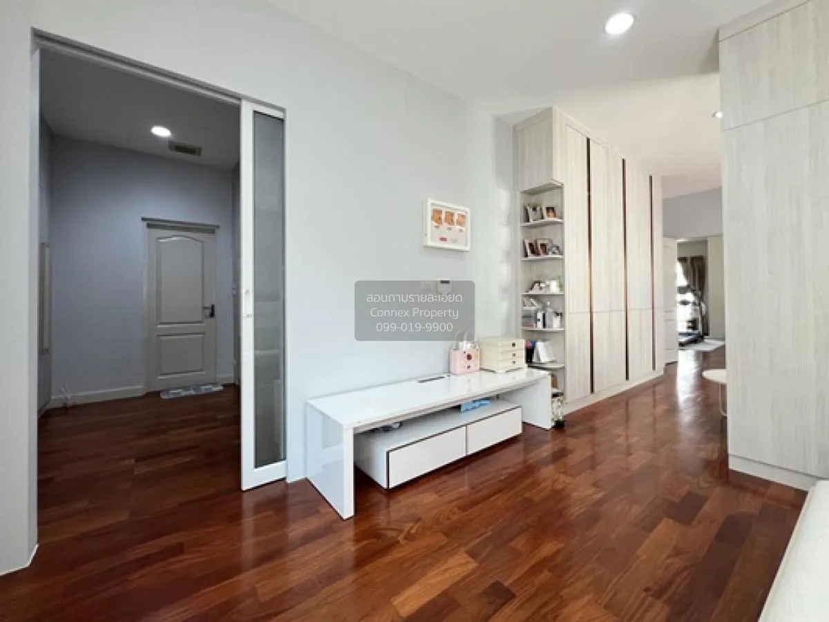 Luxury 3-storey detached house for sale, Grand Bangkok Boulevard,