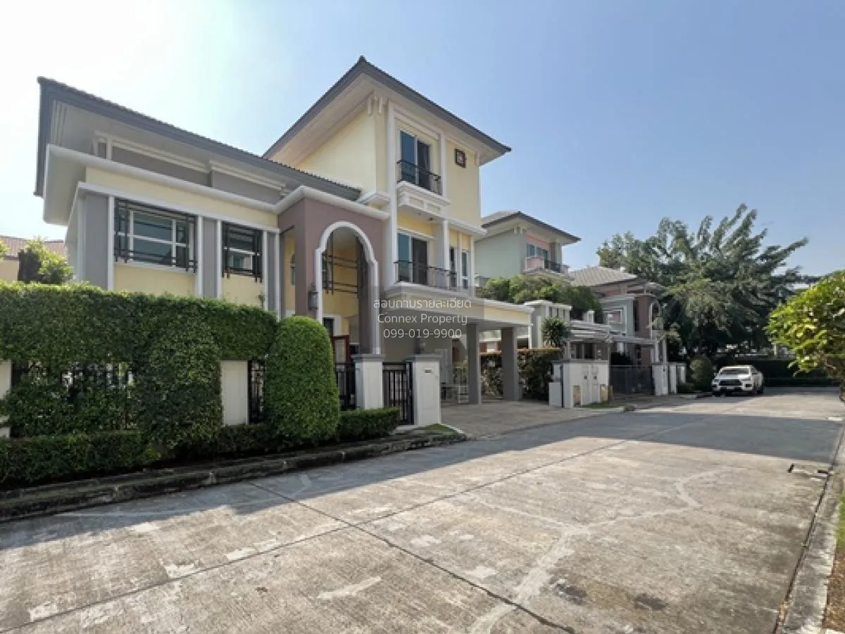 Luxury 3-storey detached house for sale, Grand Bangkok Boulevard,