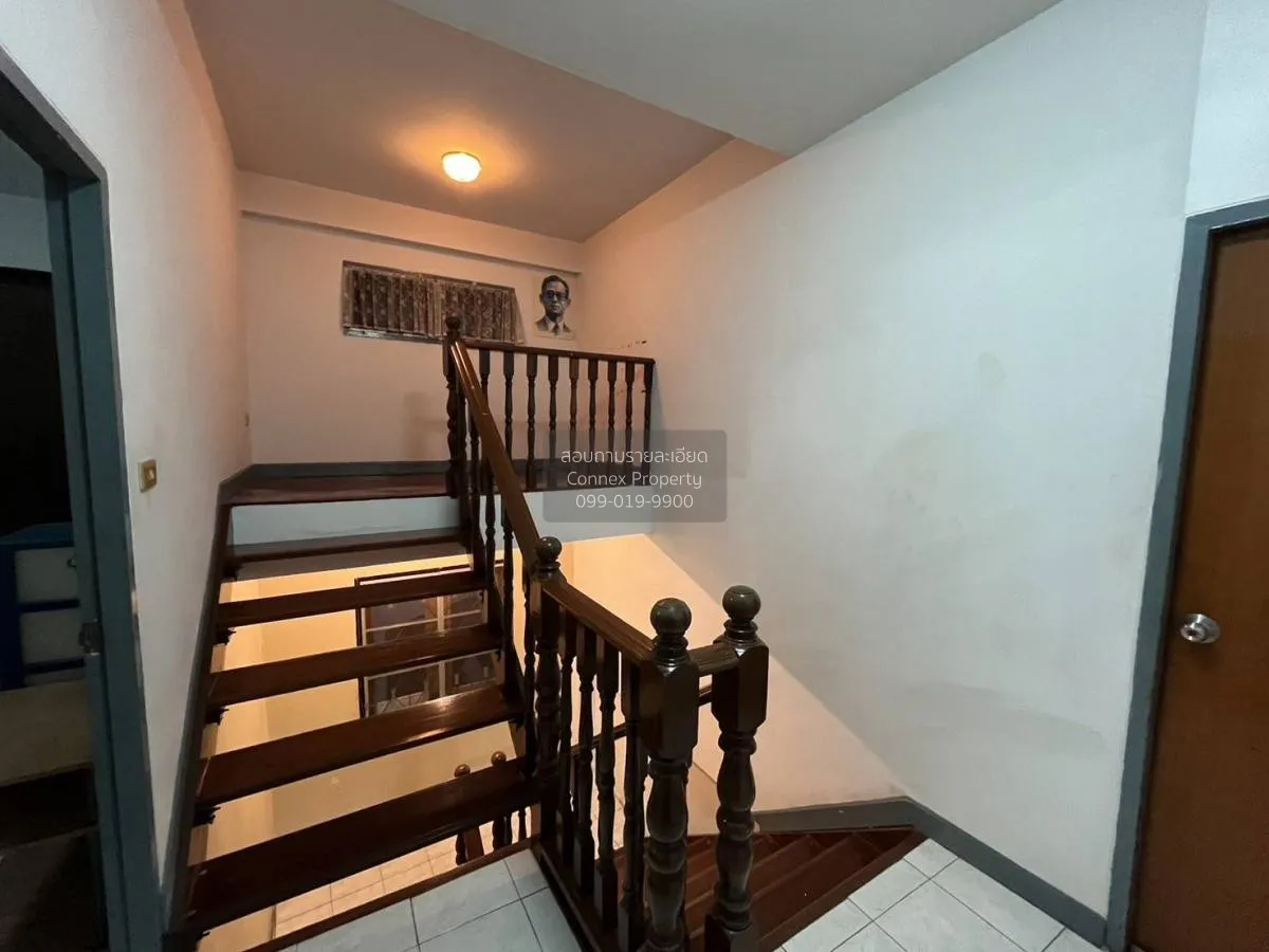 For Sale House , Buntharik Watcharapol Sukhaphiban 5 , wide front 3