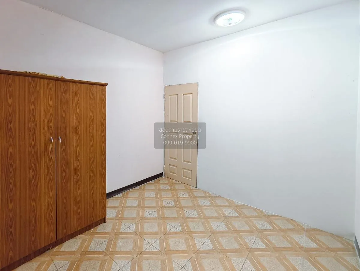 ขายทาวน์เฮ้าส์/ทาวน์โฮม  เค.ซี. คู่สร้าง วิลล่า ในคลองบางปลากด พร 4